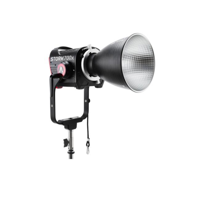 APUTURE STORM 700X