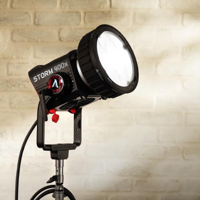 APUTURE STORM 400X
