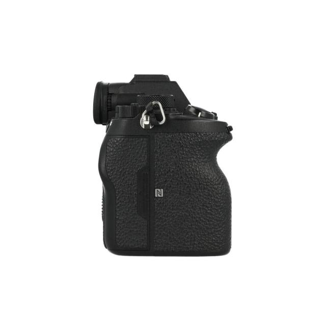 SONY BODY A7R IV (3) USED
