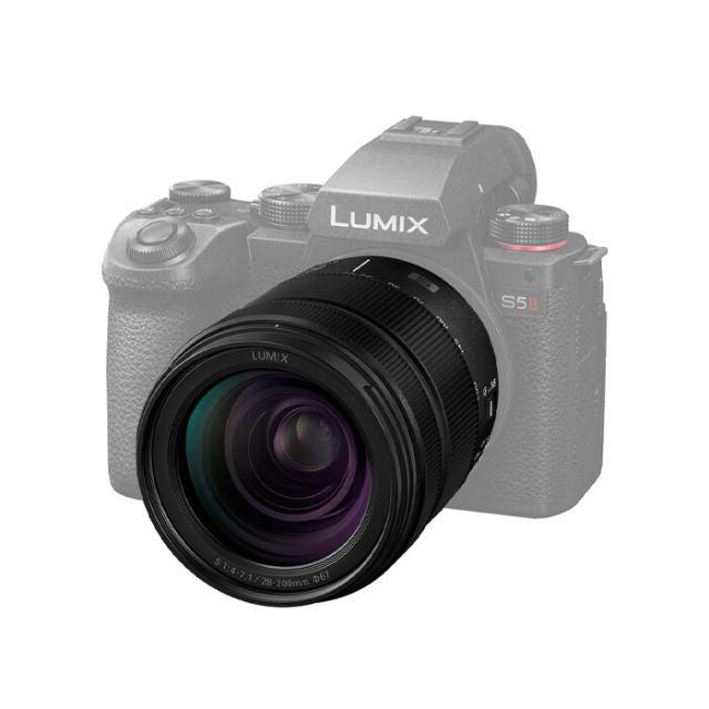 PANASONIC LUMIX S 28-200MM F/4-7.1 MACRO