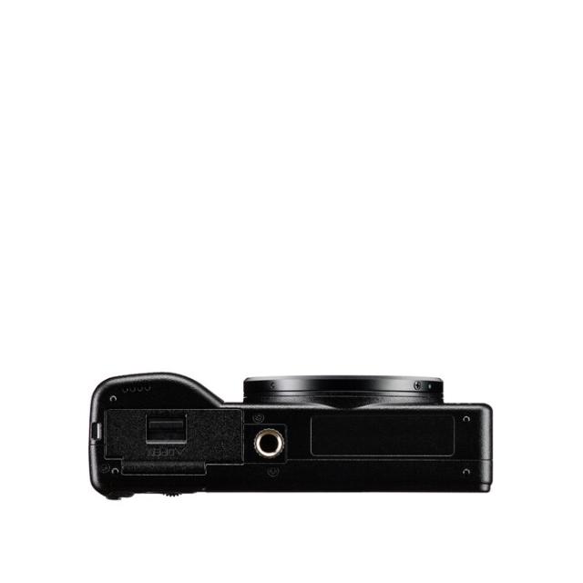RICOH GR IV