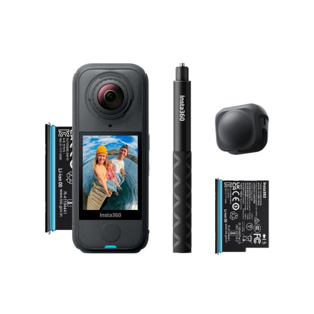 Insta360 X4 Air Starter Bundle