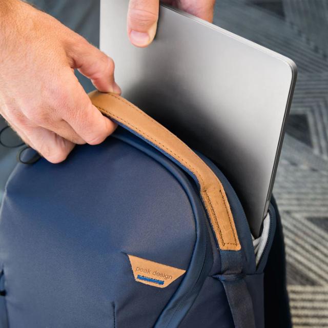 PEAK DESIGN EVERYDAY BACKPACK 20L ZIP - MIDNIGHT