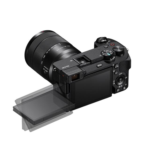 SONY ALPHA 6700 KIT W. 18-135MM F/3.5-5.6 OSS