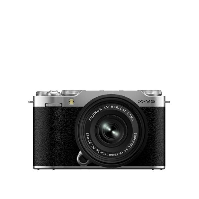 FUJI X-M5 KIT WITH 15-45MM F/3,5-5,6 SILVER