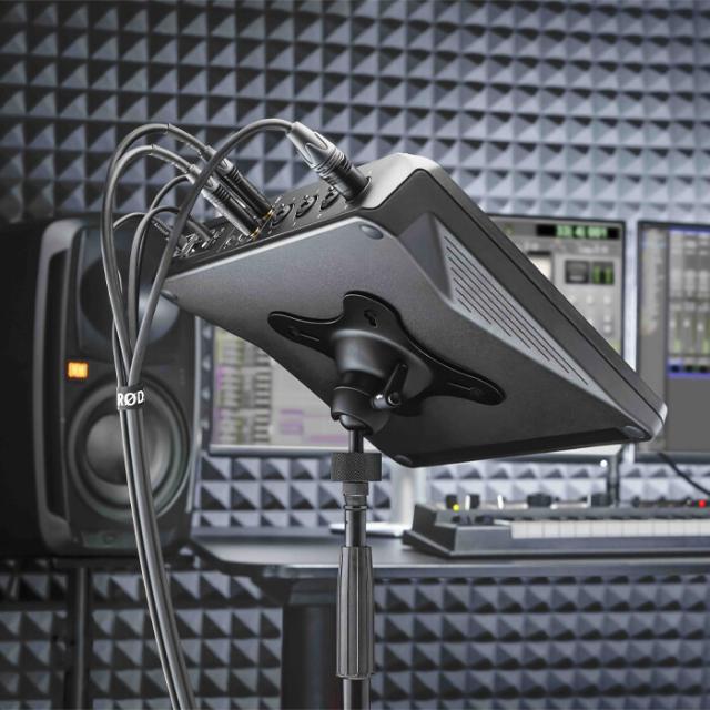 RØDE VESA MOUNT ADJUSTABLE MOUNTING SYSTEM