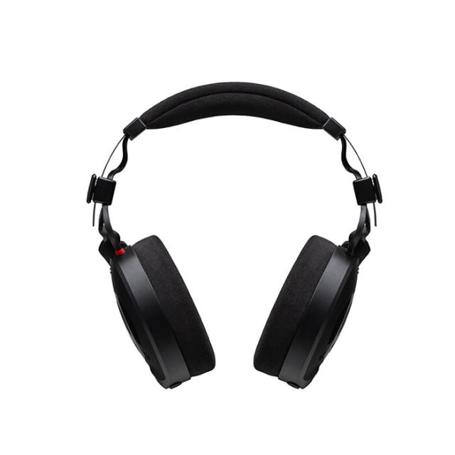RØDE FOUR-PERSON PODCASTING BUNDLE