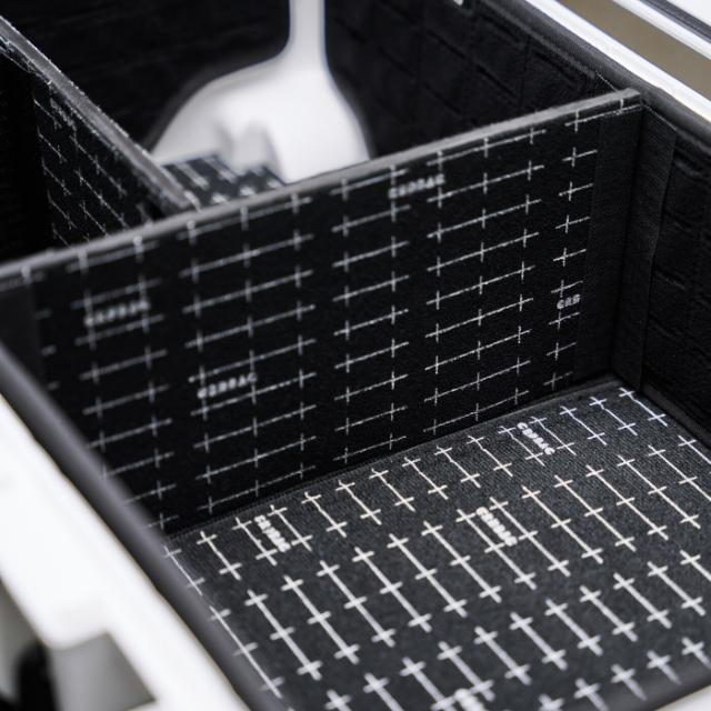 CRDBAG GRID DIVIDE CARRY-ON EXPANSION SHORT