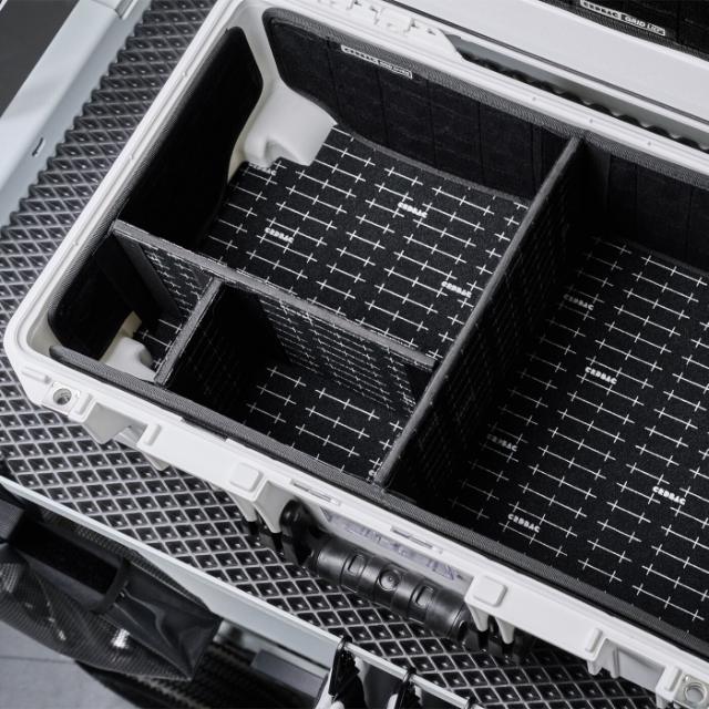 CRDBAG GRID DIVIDE CARRY-ON EXPANSION SHORT